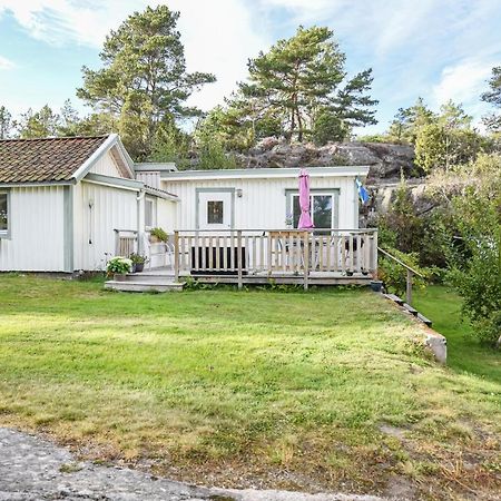 Cozy Home In Strmstad With Wifi Strömstad Exteriör bild