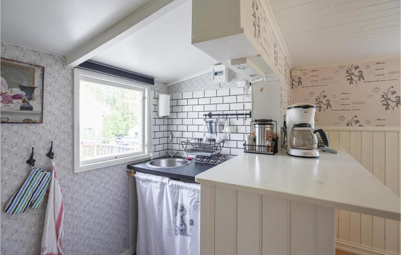 Cozy Home In Strmstad With Wifi Strömstad Exteriör bild